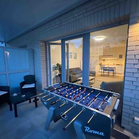 Luxurioeses Apartment,Neubau, 4 Personen, Parkplatz, Griechischer Stil Бохум Екстер'єр фото