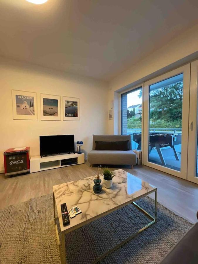 Luxurioeses Apartment,Neubau, 4 Personen, Parkplatz, Griechischer Stil Бохум Екстер'єр фото